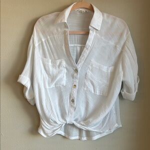 Lily Star White Button-Down Shirt with tie Knot at the bottom Size L